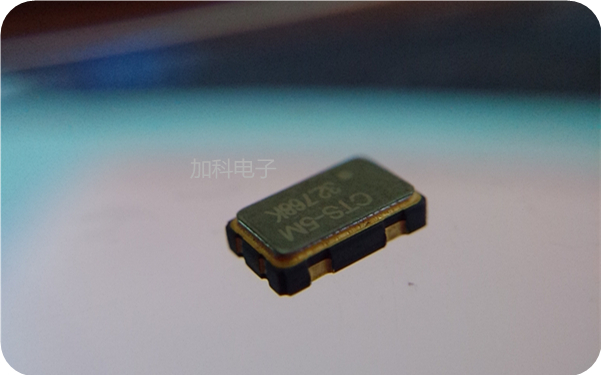 32.768K有源晶振样品提供 32.768K有源晶振样品提供